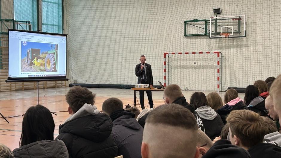 Szkolimy młodzież w zakresie prawa pracy oraz bezpiecznej pracy w rolnictwie