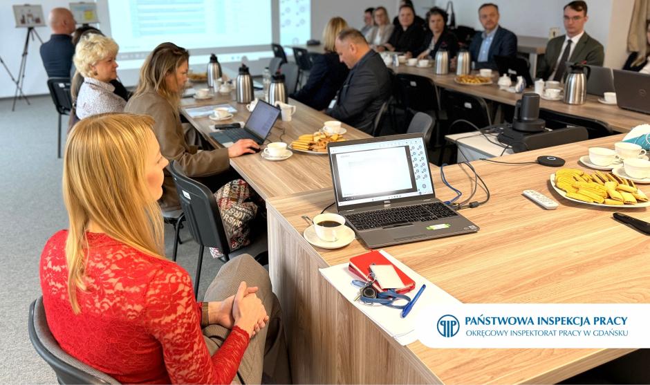 Spotkanie dotyczące bezpieczeństwa i higieny pracy przy projektowaniu elektrowni jądrowej na Pomorzu